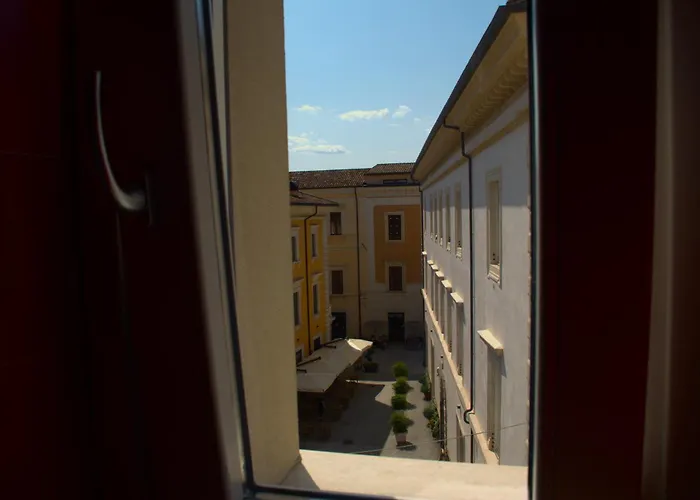 Chez Nous Appartement LʼAquila